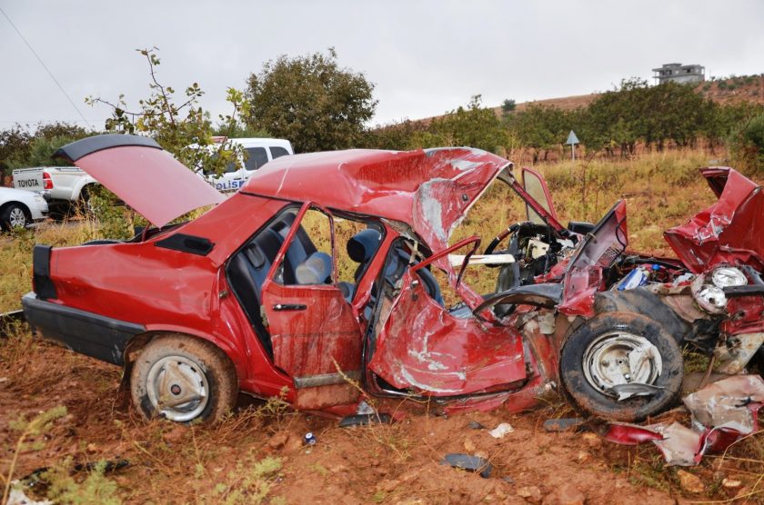 Şanlıurfa’da feci kaza: 1’i bebek 3 kişi öldü