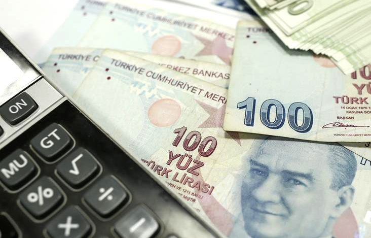Açlık sınırı 1943, yoksulluk sınırı 6328 lira, asgari ücret ise…