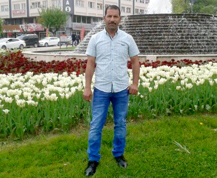 Kızını kurtarmaya gitti, canından oldu!