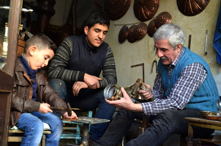 Savaş sonrası 50 yıllık mesleğini Türkiye’ye taşıdı
