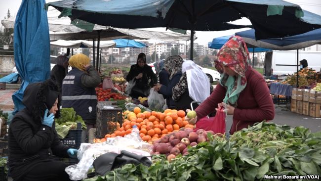 Bu pazar yeri yalnızca kadınlara ait