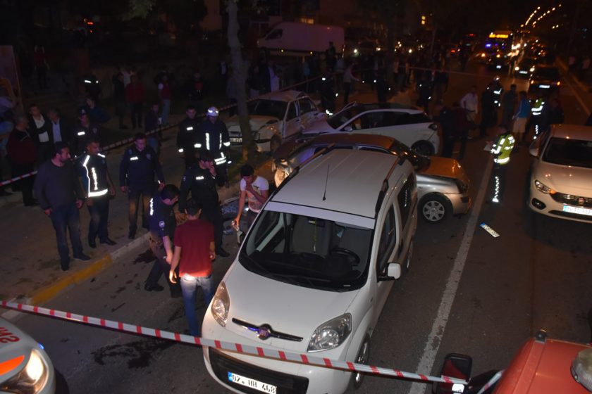 Zincirleme trafik kazası: 6 yaralı