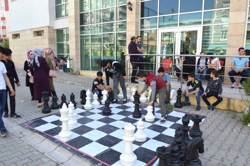 Sosyal Medyadan Sosyal Meydana