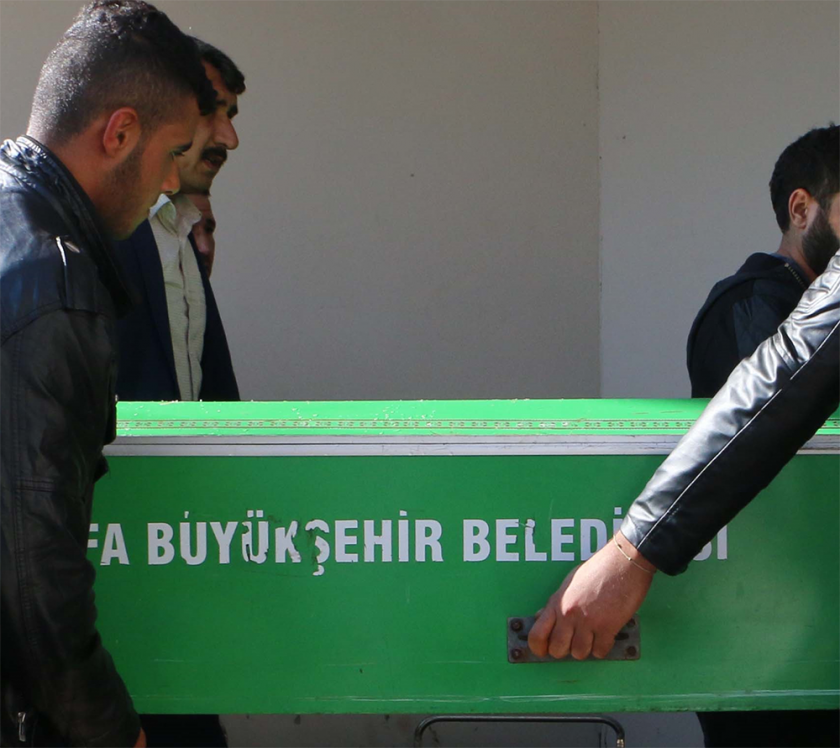 Traktörden düşen çocuk öldü