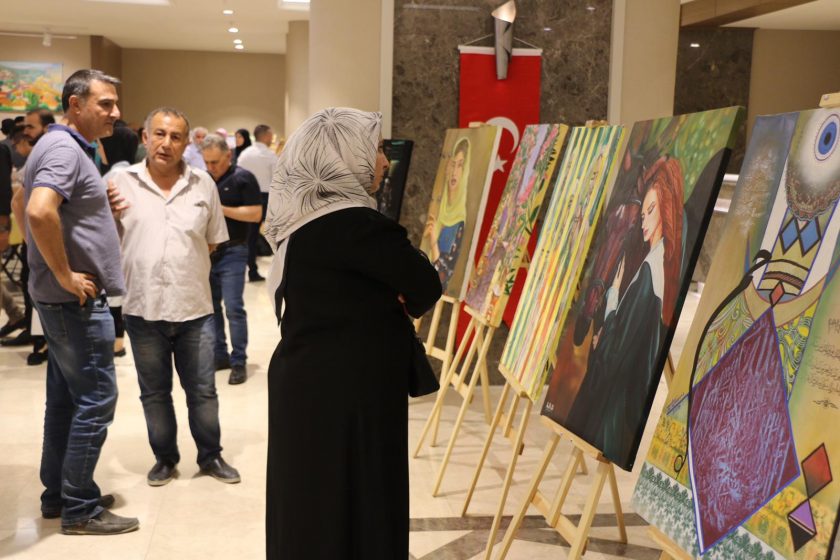 12 Ülkenin Sınırsız Tablo Sergisi Açıldı