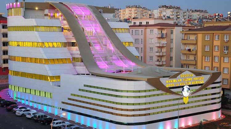 Sadece Kadınların Faydalandığı İlk Merkez