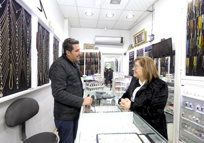 Şahin, Yeşilsu Esnafının Bayramını Kutladı