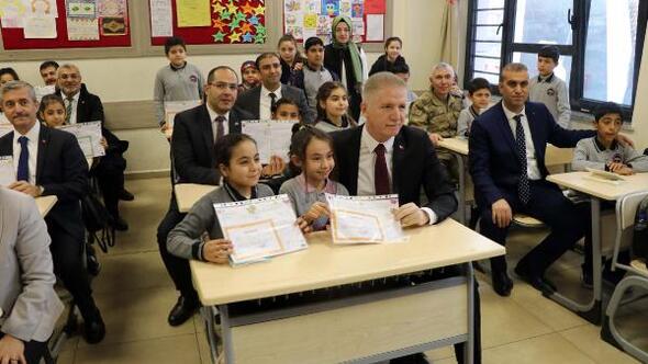 632 bin öğrenci karne aldı