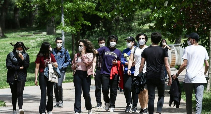 Gençlere Göre Torpil Yeteneğin Önünde