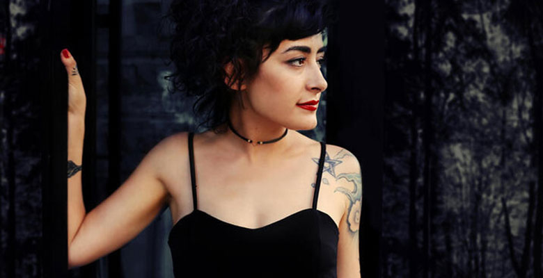 Melek Mosso: Tutunacak dalımız kalmadı