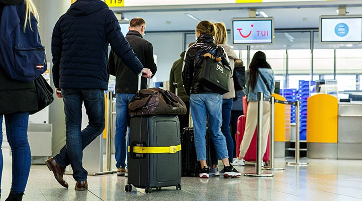 AB seyahat kısıtlamalarının kaldırılabileceği ülkeler listesini güncelledi