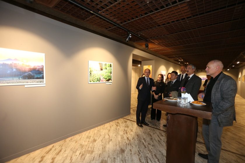 “Çağdaş Fotoğrafta Bilim, Seyahat Ve Doğa Sergisi”nin açılışı yapıldı