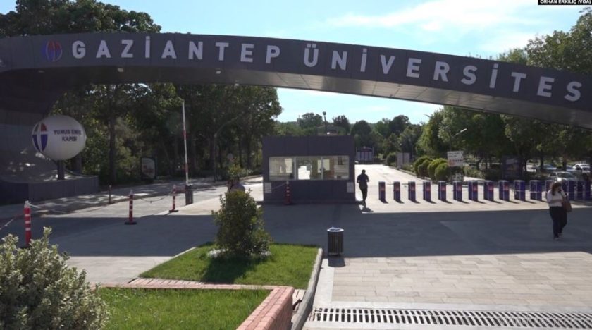 Hukuk Fakültesi Öğrencilerine Parmak İzi Uygulaması